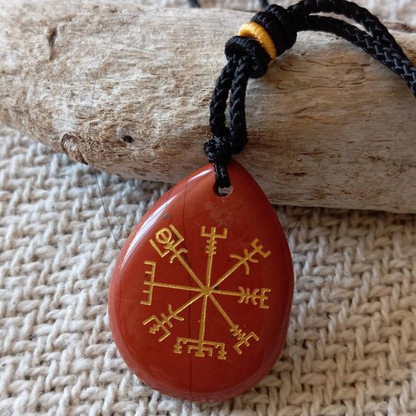 TALISMANAS-VEGVISIR-stebuklingas simbolis
